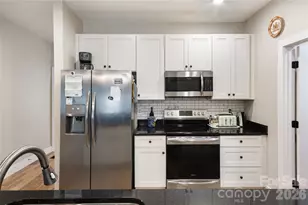 124 Foxden Dr, Fletcher, NC 28732 - Photo 11