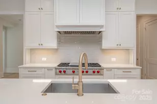 2926 Sharon View Rd, Charlotte, NC 28210 - Photo 7