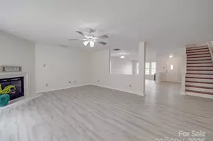 3227 Deshler Morris Ln, Charlotte, NC 28216 - Photo 9