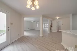 3227 Deshler Morris Ln, Charlotte, NC 28216 - Photo 15