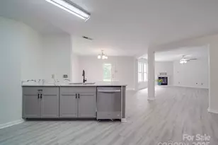 3227 Deshler Morris Ln, Charlotte, NC 28216 - Photo 19