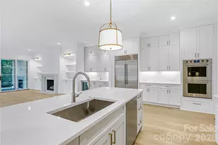 5035 Gilchrist Rd, Charlotte, NC 28211 - Photo 13