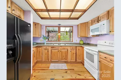 70 Fox Run, Hot Springs, NC 28743 - Photo 7