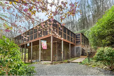 70 Fox Run, Hot Springs, NC 28743 - Photo 1