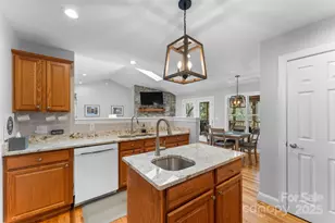 226 Ogana Ct, Brevard, NC 28712 - Photo 11