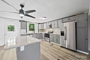 308 E Miller St, Jefferson, SC 29718 - Photo 15