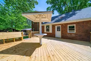 308 E Miller St, Jefferson, SC 29718 - Photo 9