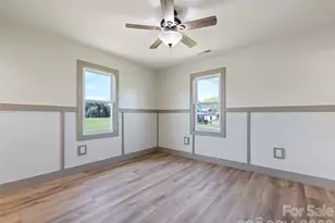 13 Depot St, Clyde, NC 28721 - Photo 19