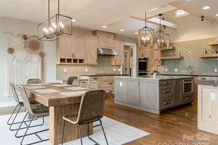 48 Hallett Ct, Asheville, NC 28803 - Photo 13