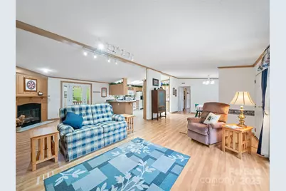 469 Hensley Branch, Burnsville, NC 28714 - Photo 3