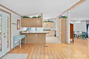 469 Hensley Branch, Burnsville, NC 28714 - Photo 5