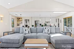 228 Allen Mountain Dr, Black Mountain, NC 28711 - Photo 17