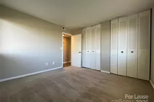 342 Orchard Trace Ln, Charlotte, NC 28213 - Photo 7