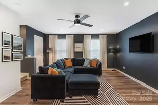 2051 Langer St, Charlotte, NC 28214 - Photo 7