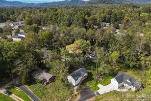 12 Holcombe Rd, Candler, NC 28715 - Photo 7