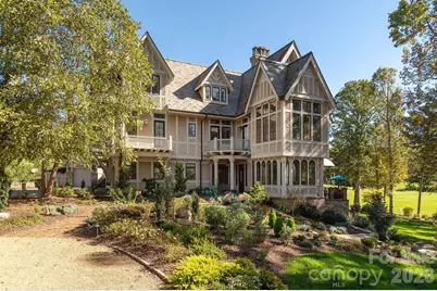 8 Fairway Place, Asheville, NC 28803 - Photo 1