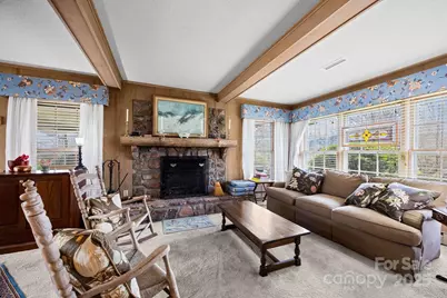 457 Overlook Drive, Spruce Pine, NC 28777 - Photo 5