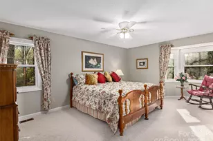 525 Maren Ct, Hendersonville, NC 28739 - Photo 11