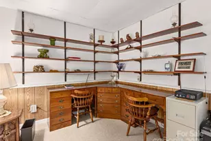 525 Maren Ct, Hendersonville, NC 28739 - Photo 19