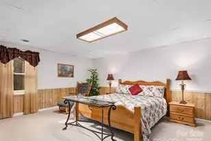 525 Maren Ct, Hendersonville, NC 28739 - Photo 23