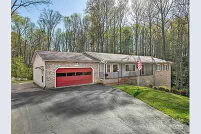 525 Maren Court, Hendersonville, NC 28739 - Photo 1