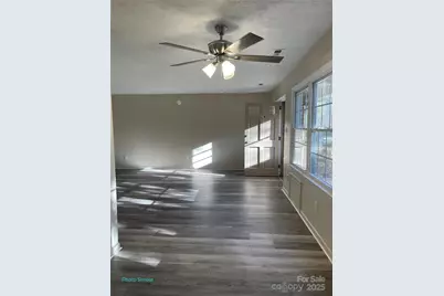 621 Price Road, Hendersonville, NC 28739 - Photo 23