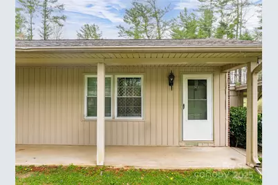 621 Price Road, Hendersonville, NC 28739 - Photo 11