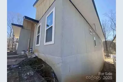 8038 Pawtuckett Road, Charlotte, NC 28214 - Photo 23