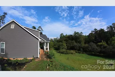 19 Higgins Road, Weaverville, NC 28787 - Photo 1