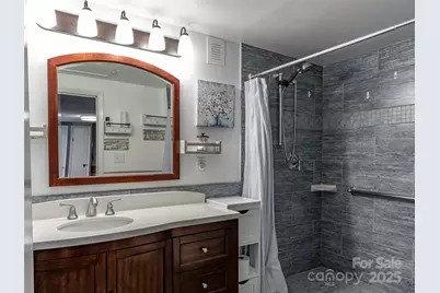 12982 US 19W Highway, Burnsville, NC 28714 - Photo 33