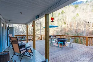 12982 US 19W Hwy, Burnsville, NC 28714 - Photo 19