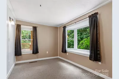 12982 US 19W Highway, Burnsville, NC 28714 - Photo 27