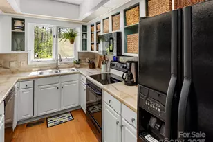 101 Beaver Ridge Rd, Asheville, NC 28804 - Photo 13