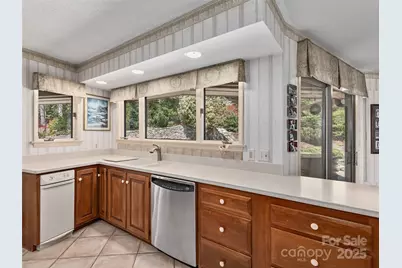 1300 Randy Drive, Hendersonville, NC 28791 - Photo 13