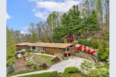 1300 Randy Drive, Hendersonville, NC 28791 - Photo 47