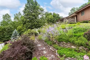 1300 Randy Dr, Hendersonville, NC 28791 - Photo 41