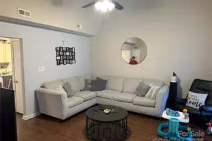 10202 Orchard Grass Ct, Charlotte, NC 28278 - Photo 5