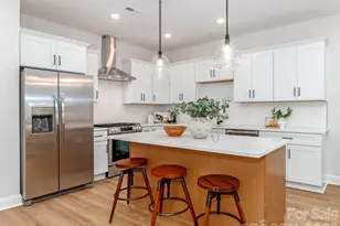 2507 Elon St, Charlotte, NC 28208 - Photo 5