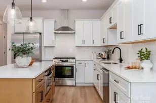 2507 Elon St, Charlotte, NC 28208 - Photo 7