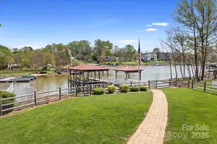 220 Chandeleur Dr, Mooresville, NC 28117 - Photo 27