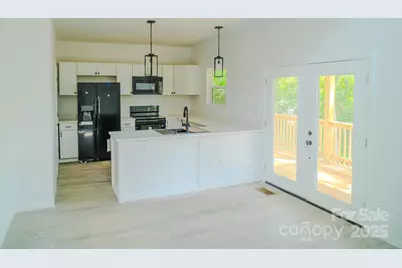 1413 Hateras Avenue, Charlotte, NC 28216 - Photo 33