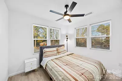 1413 Hateras Avenue, Charlotte, NC 28216 - Photo 9