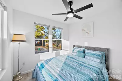 1413 Hateras Avenue, Charlotte, NC 28216 - Photo 11