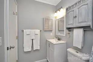 301 Pinnacle Inn Rd, Beech Mountain, NC 28604 - Photo 13