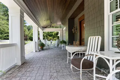 1 Cedar Chine Drive, Asheville, NC 28803 - Photo 3