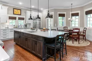 1 Cedar Chine Dr, Asheville, NC 28803 - Photo 9