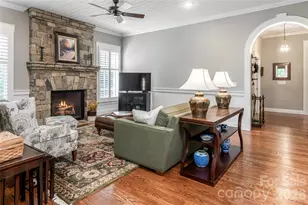 1 Cedar Chine Dr, Asheville, NC 28803 - Photo 27