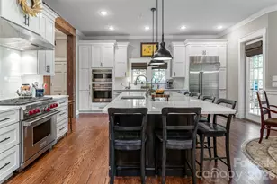 1 Cedar Chine Dr, Asheville, NC 28803 - Photo 11