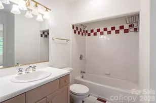 3 Fir Tree Ln, Asheville, NC 28803 - Photo 27