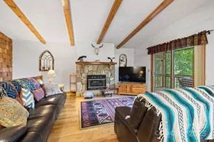 45 Pinecrest Dr, Franklin, NC 28734 - Photo 15